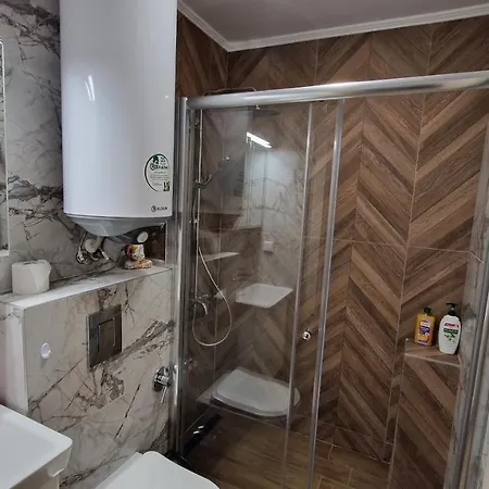 Apartment Arial -топ център Varna